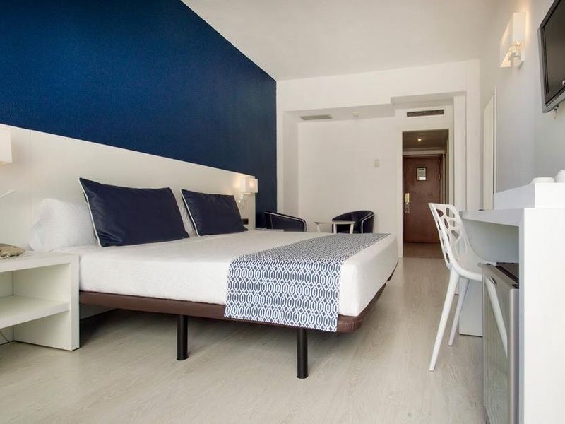 Hôtel Catalonia del mar 3* sup pas cher photo 3