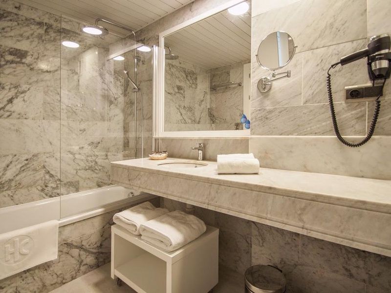 Hôtel Catalonia del mar 3* sup pas cher photo 4