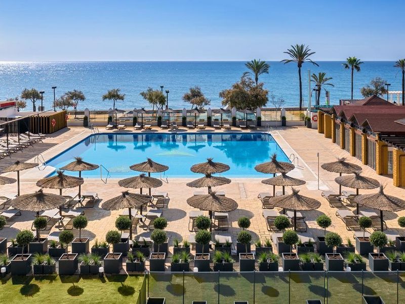 Hôtel Occidental Fuengirola 4* pas cher photo 1