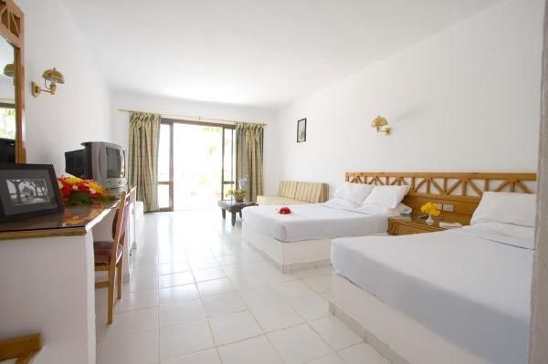 Hôtel Utopia Beach Club 4* pas cher photo 3