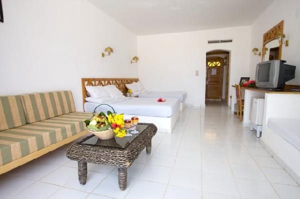 Hôtel Utopia Beach Club 4* pas cher photo 8