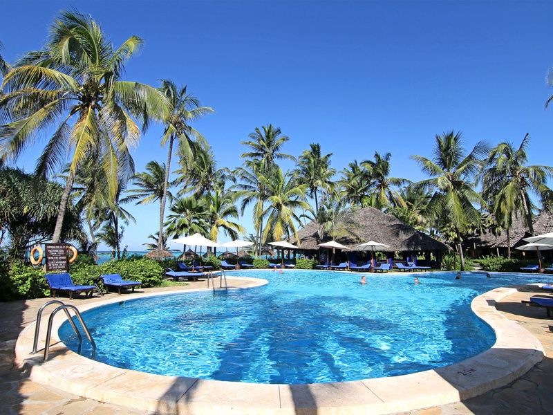 Hôtel Breezes Beach Club & Spa Zanzibar 4* sup pas cher photo 1