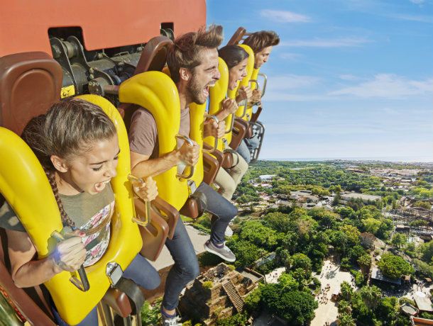 Hôtel Port Aventura 4* Vol + Hôtel avec accès illimité à PortAventura Park et une entrée à Ferrari L pas cher photo 2