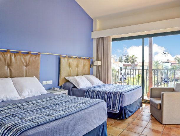 Hôtel Port Aventura 4* Vol + Hôtel avec accès illimité à PortAventura Park et une entrée à Ferrari L pas cher photo 21