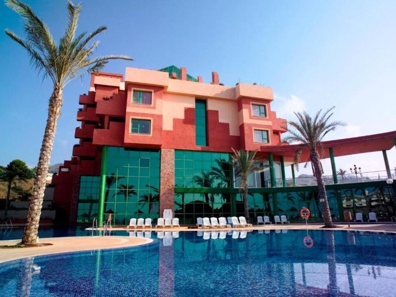 Hôtel Holiday World Riwo 4* pas cher photo 2