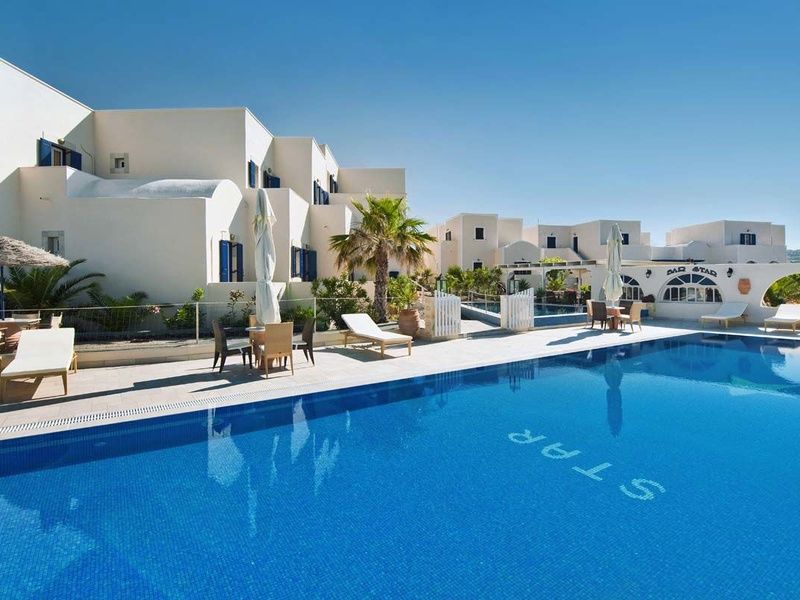 Hôtel Star 3* - arrivée Santorin pas cher