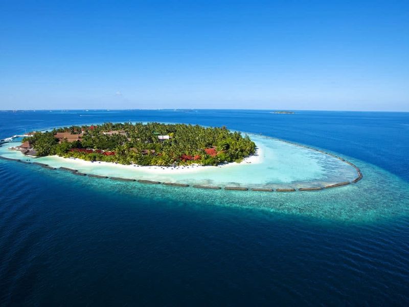 Hôtel Kurumba Maldives 5* pas cher photo 2