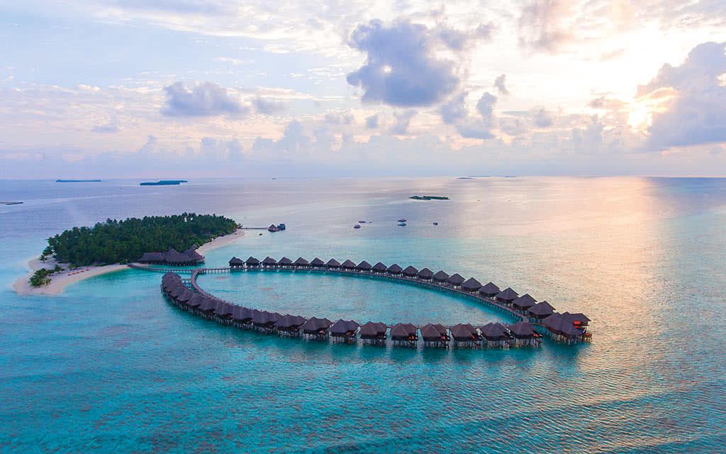 Hôtel Sun Aqua Vilu Reef 5* pas cher photo 1