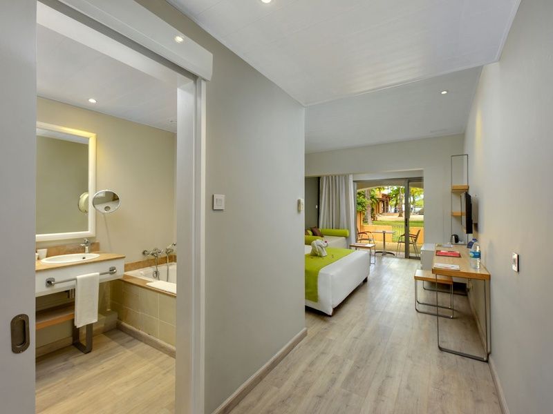 Hôtel Mauricia Beachcomber Resort & Spa 4* pas cher photo 4