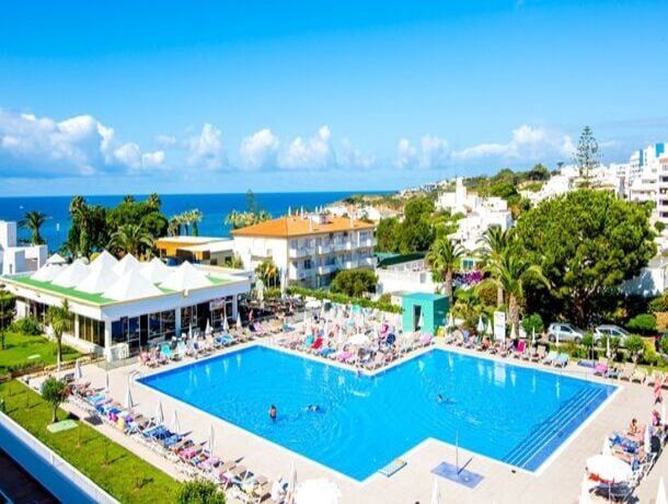 Hôtel Muthu Clube Praia da Oura 4* pas cher