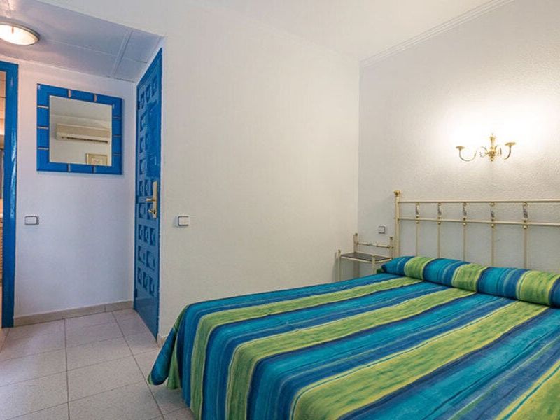 Hôtel Checkin Garbi 3*- Calella pas cher photo 16