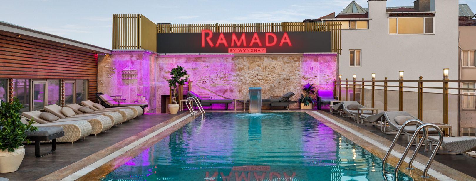 Hôtel Ramada by Wyndham Istanbul Pera 4* pas cher photo 1