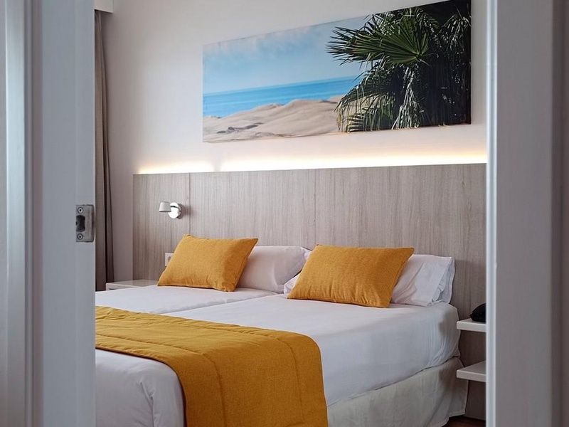 Hôtel Sirenis Marina Elite Resort 4* pas cher photo 3