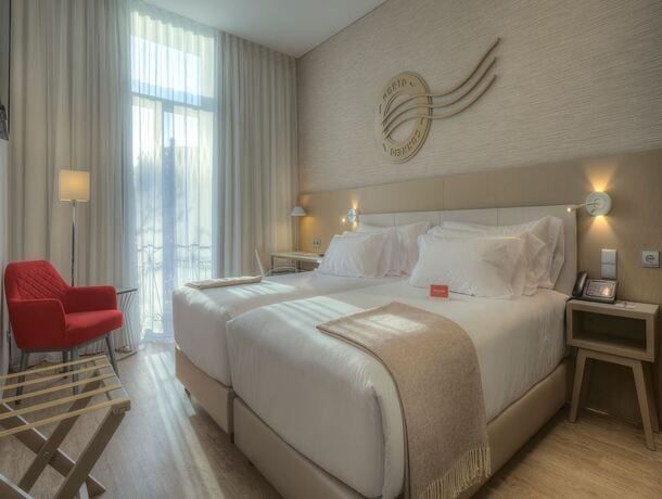 Hôtel NH Collection Porto Batalha 4* pas cher photo 3