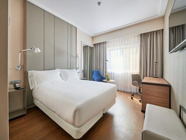 Hôtel NH Campo Grande 4* pas cher photo 4