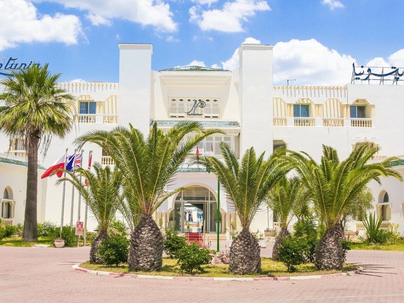 Hôtel Neptunia 3* pas cher photo 1