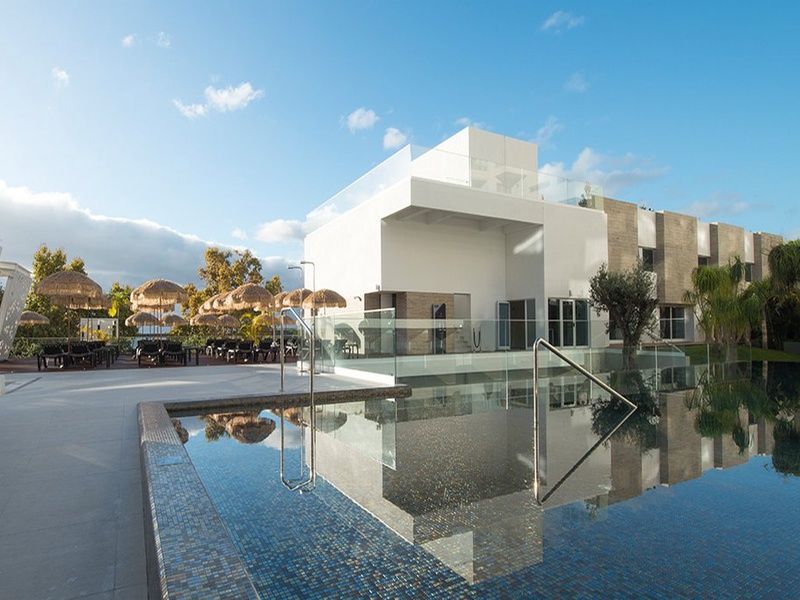 Hôtel Alto Lido 4* pas cher photo 1