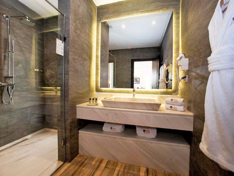 Domaine Villate Limoune By Ôvoyages 4* pas cher photo 4