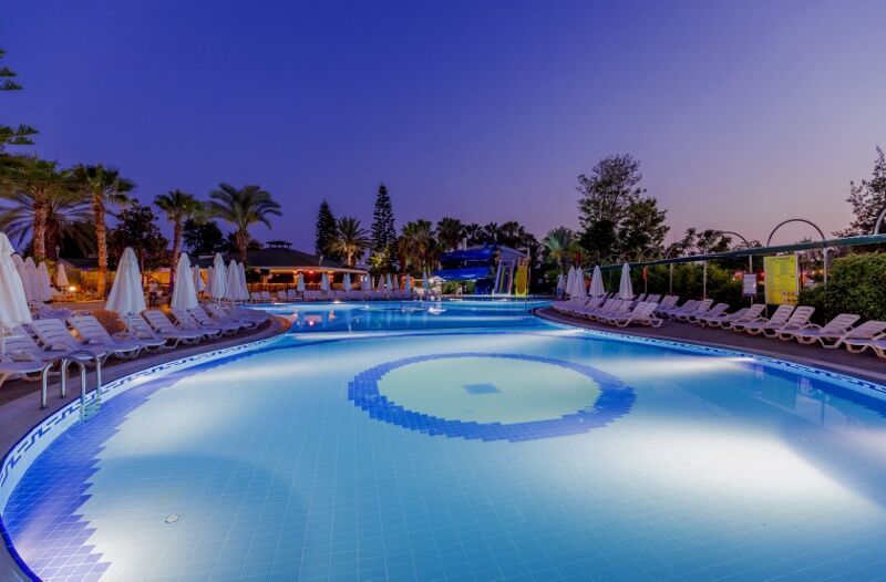 Hôtel Holiday Resort 5* pas cher photo 15
