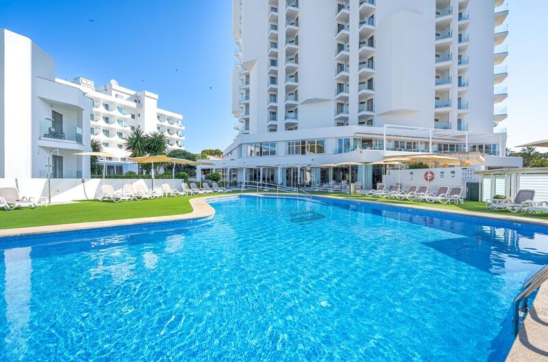 Hôtel THB Maria Isabel 4* pas cher photo 1