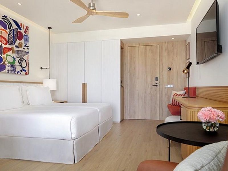 Hôtel H10 Croma Málaga 4* pas cher photo 5