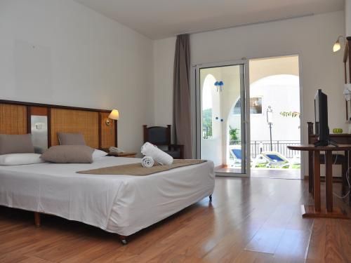 Hôtel Club Jumbo Cyprotel Faliraki 4* pas cher photo 12