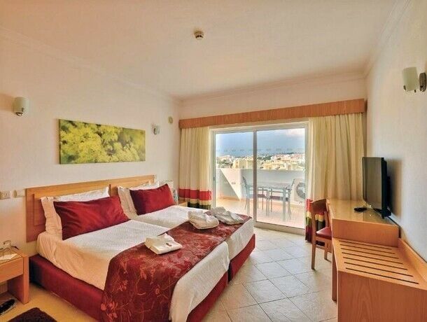 Hôtel Grand Muthu Forte do Vale 4* pas cher photo 2