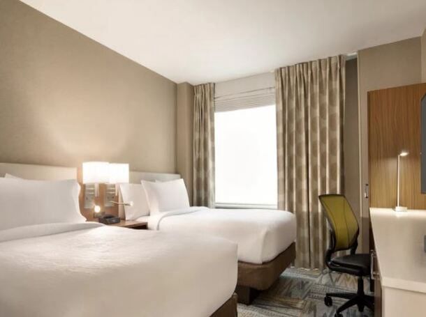 Hôtel Hilton Garden Inn New York Times Square South pas cher photo 11