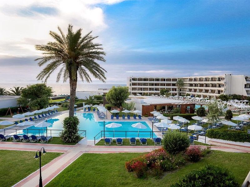 Ôclub Experience Sol By Melia Cosmopolitan 4* pas cher photo 1