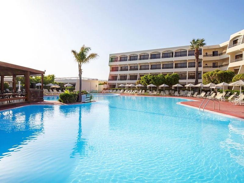 Ôclub Experience Sol By Melia Cosmopolitan 4* pas cher photo 4