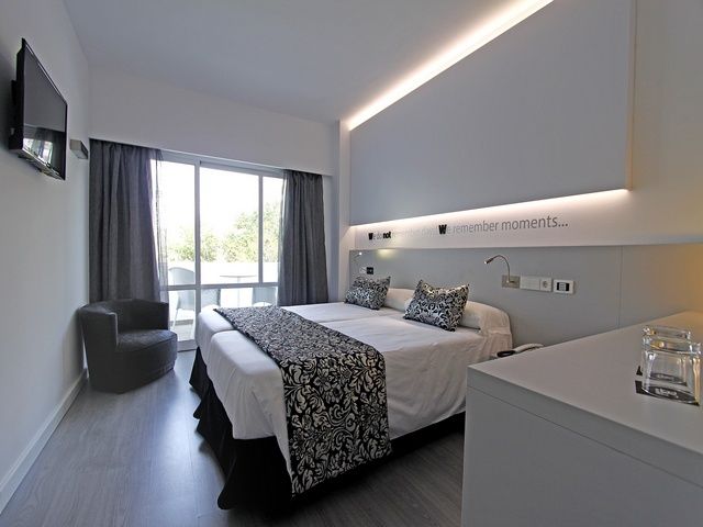 Hôtel BG Pamplona 4* pas cher photo 2