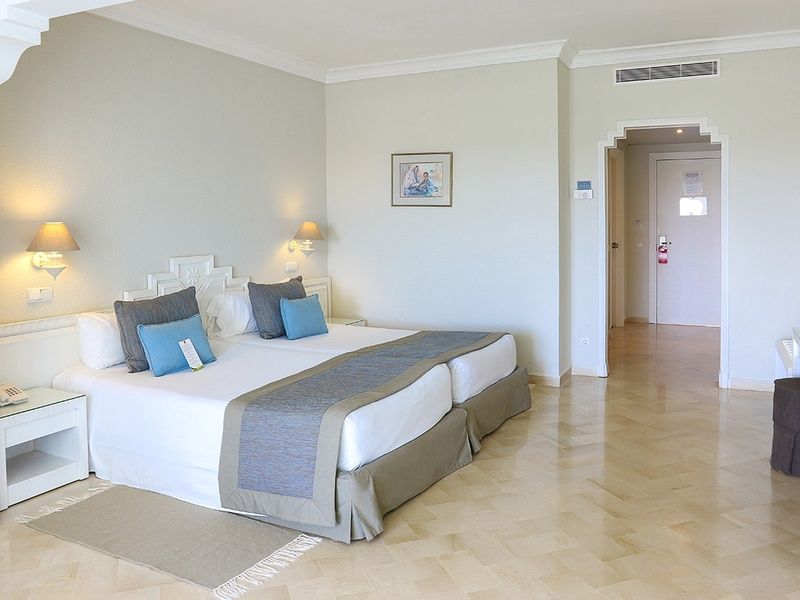 Hôtel TUI Sélection Hôtel Royal Garden 5*- Choix Flex pas cher photo 2