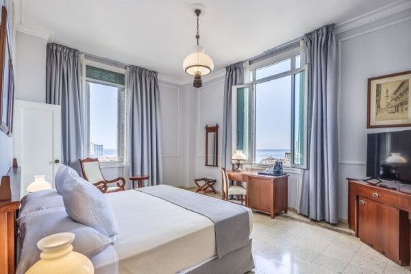 Hôtel Kappa City Sevilla Habana by Melia 4* pas cher photo 4