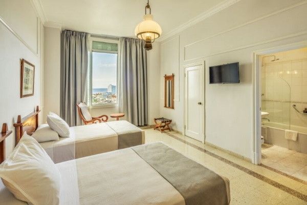 Hôtel Kappa City Sevilla Habana by Melia 4* pas cher photo 6