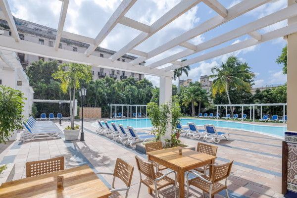 Hôtel Sevilla Habana by Melia 4* pas cher photo 1