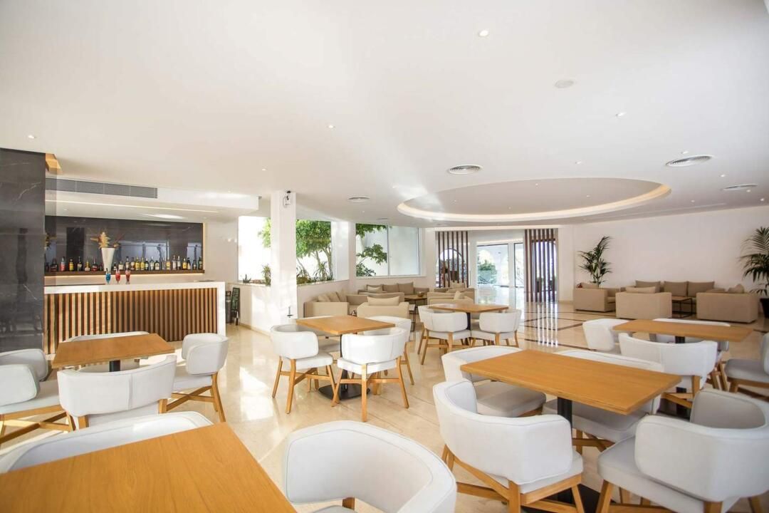 Hôtel Niriides Beach 4* pas cher photo 10