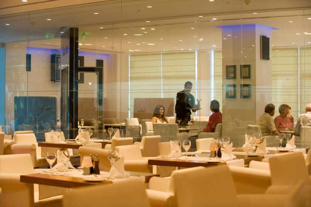 Hôtel Méditerranean Beach 4* pas cher photo 8