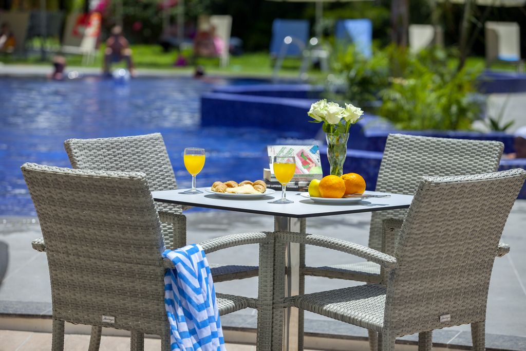 Hôtek Kapetanios Odysseia 3* sup pas cher