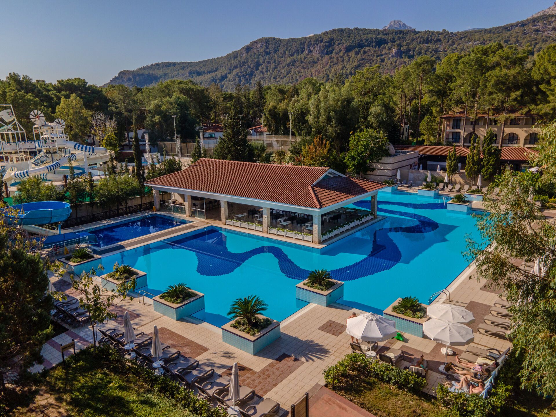 Hôtel Club Coralia Champion Holiday Village 5* pas cher photo 2