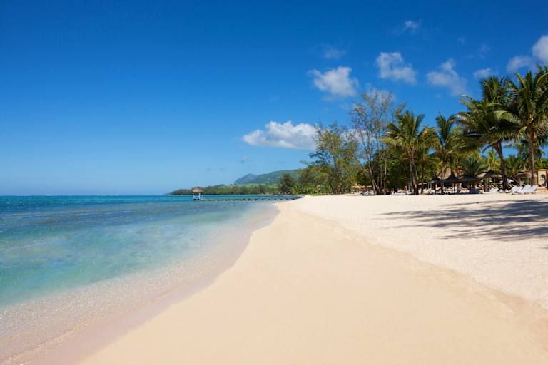 Hôtel Outrigger Mauritius Beach Resort 5* pas cher photo 1