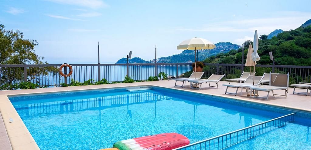 Hôtel Antares 4* pas cher photo 4