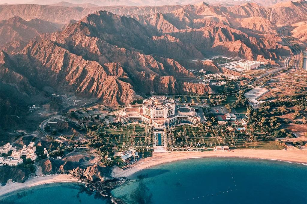 Al Bustan Palace A Ritz-Carlton Hôtel 5* pas cher
