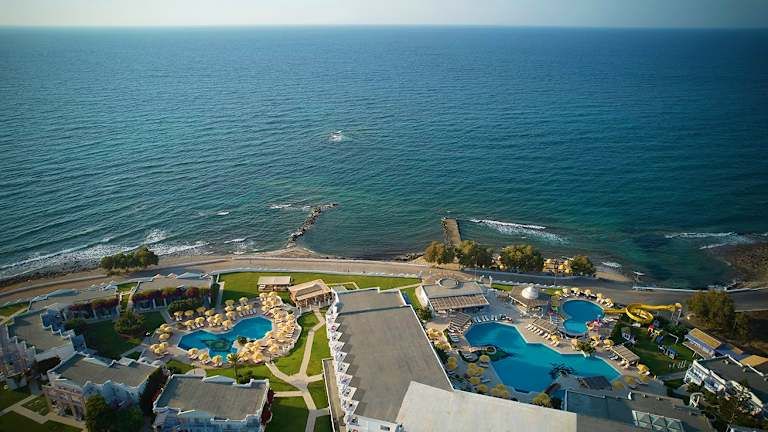 Hôtel Serita Beach 4* pas cher photo 1