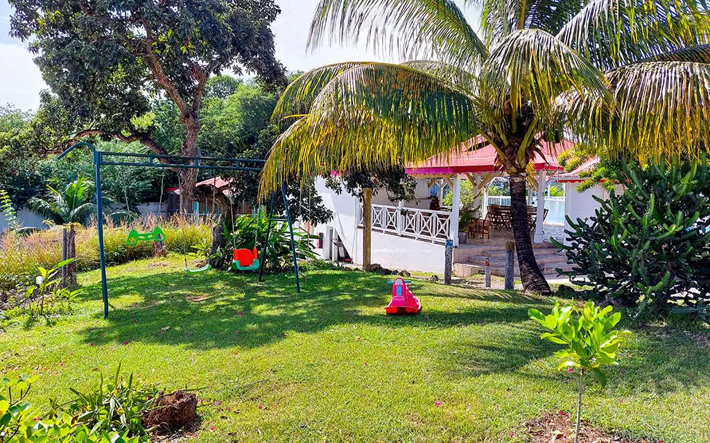 Berceuse Créole - Location de voiture incluse pas cher photo 3