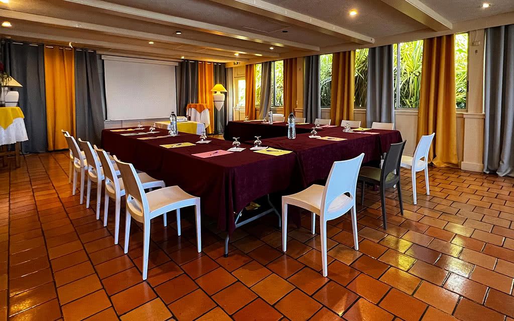 Hôtel Auberge De La Vieille Tour - Location de voiture incluse 4* pas cher photo 7