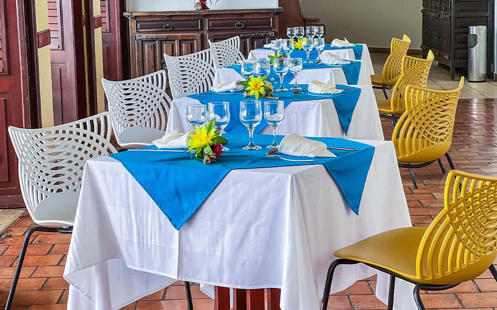 Hôtel Auberge De La Vieille Tour - Offre spéciale Noces - Location de voiture incluse 4* pas cher photo 9