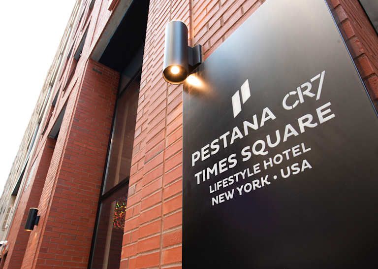 Hôtel Pestana CR7 Times Square 4* pas cher photo 2