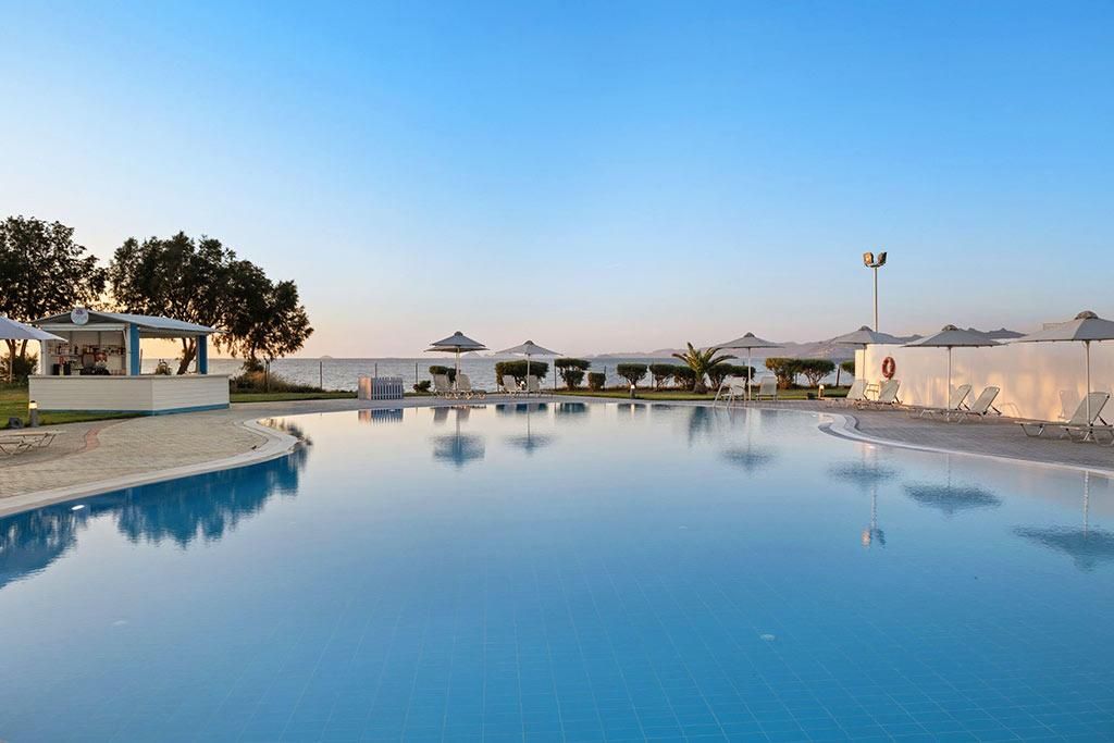 Hôtel White Olive Marine Aquapark 4* pas cher photo 2