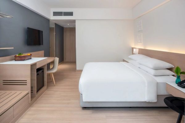 Séjour Phuket, Andaman Beach Hotel - Handwritten Collection 4* pas cher