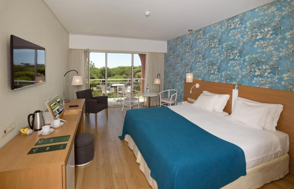 Hôtel Falesia 4* pas cher photo 1